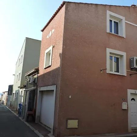 Дом отдыха Maison Quartier Pointe-courte A *