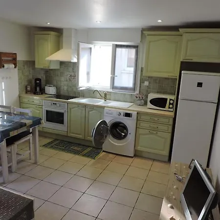 Maison Quartier Pointe-courte à Hébergement de vacances *