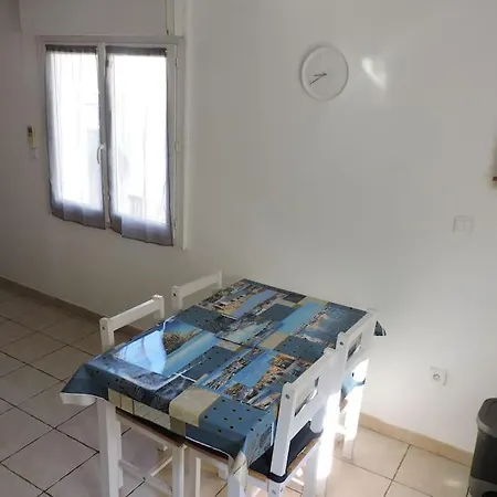 Maison Quartier Pointe-courte à Hébergement de vacances Sète